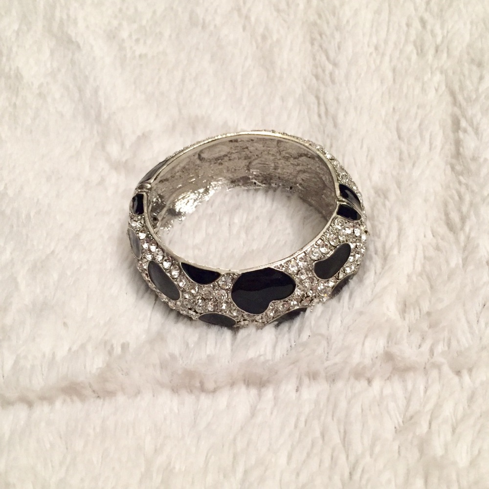 Black and silver jewel spotted bangle bracelet